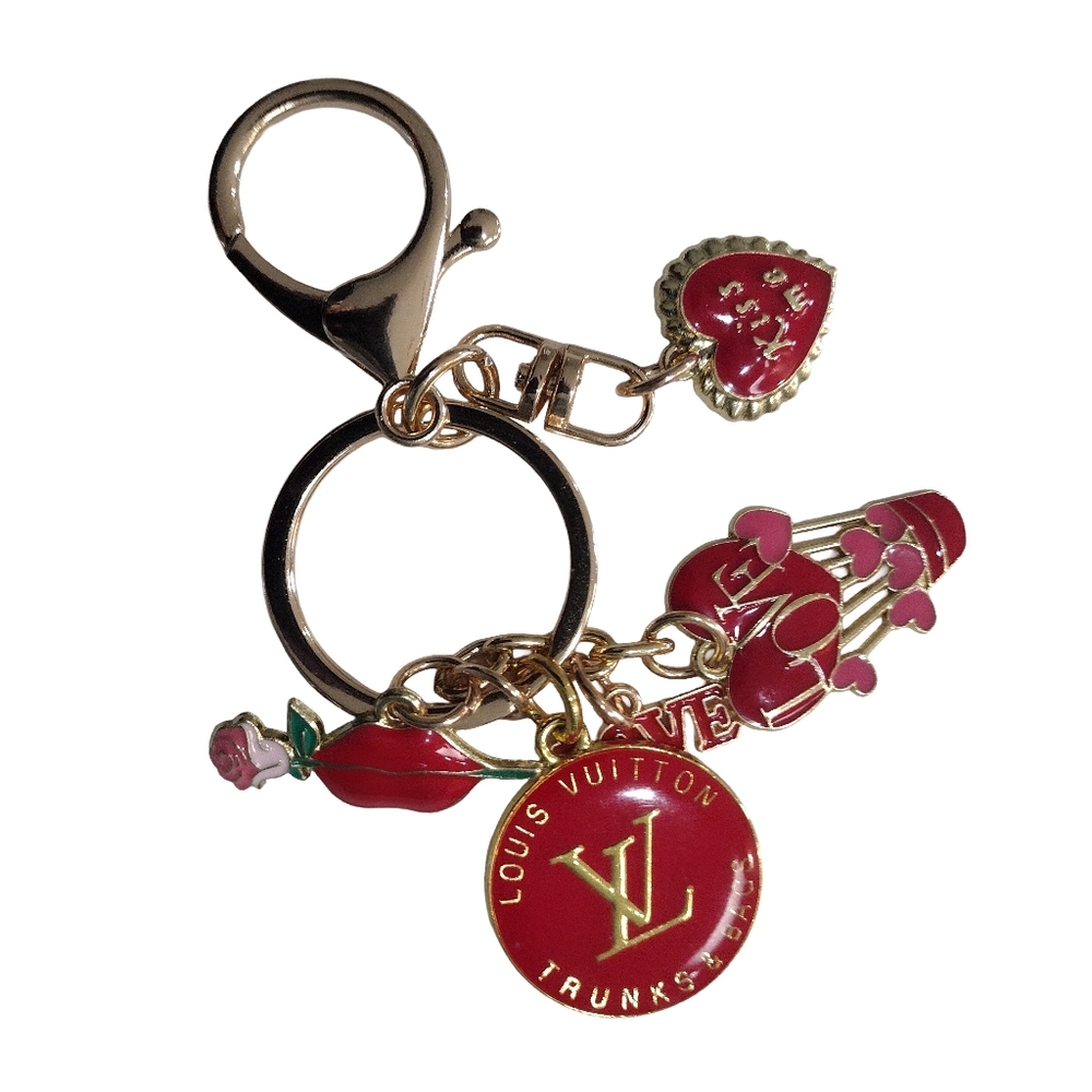 Louis Vuitton Trunks & Bags Charm, 25mm Round, RED - Picture 8 of 10